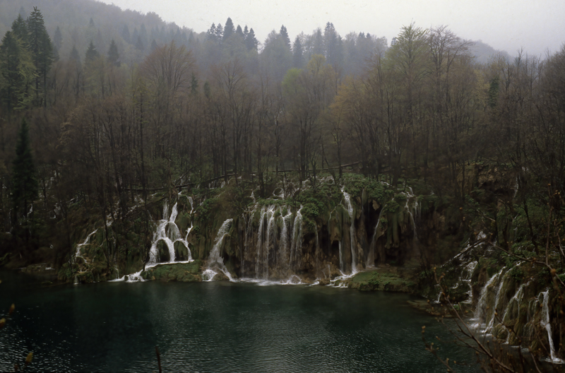 Yugoslavia_88_003